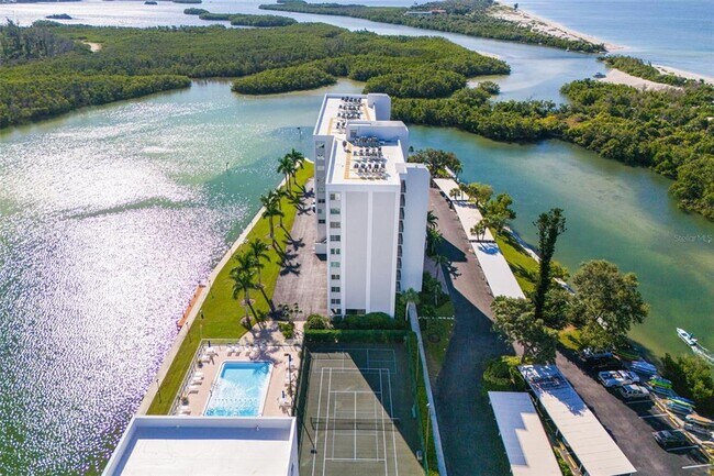 Building Photo - 9397 Midnight Pass Rd