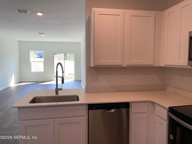 Building Photo - 9312 Kiskadee Ct