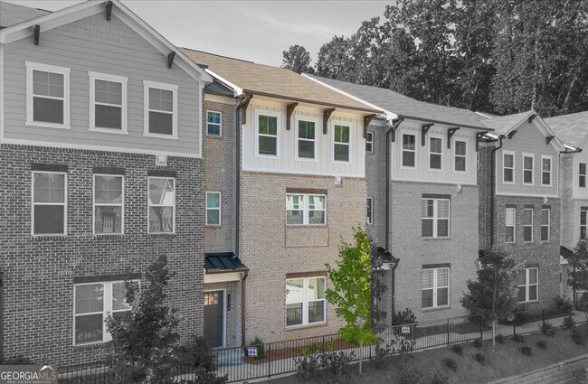 Building Photo - 3376 Macaiva Aly