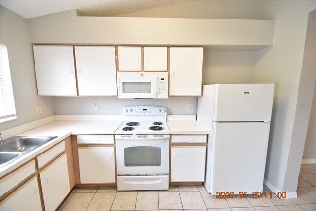Building Photo - 12116 Feldwood Creek Ln