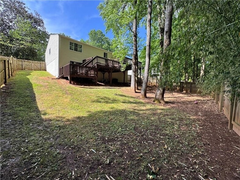 Building Photo - 440 Hembree Forest Cir