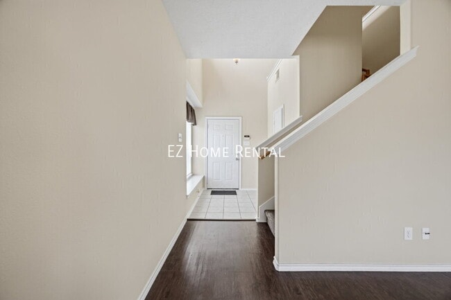Building Photo - 2951 Hackamore Hollow Ln