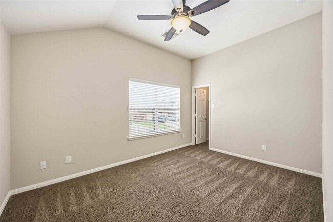 Building Photo - 950 Firthwood Ln