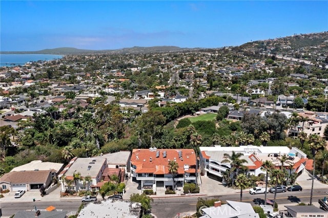 Building Photo - 210 Avenida Montalvo