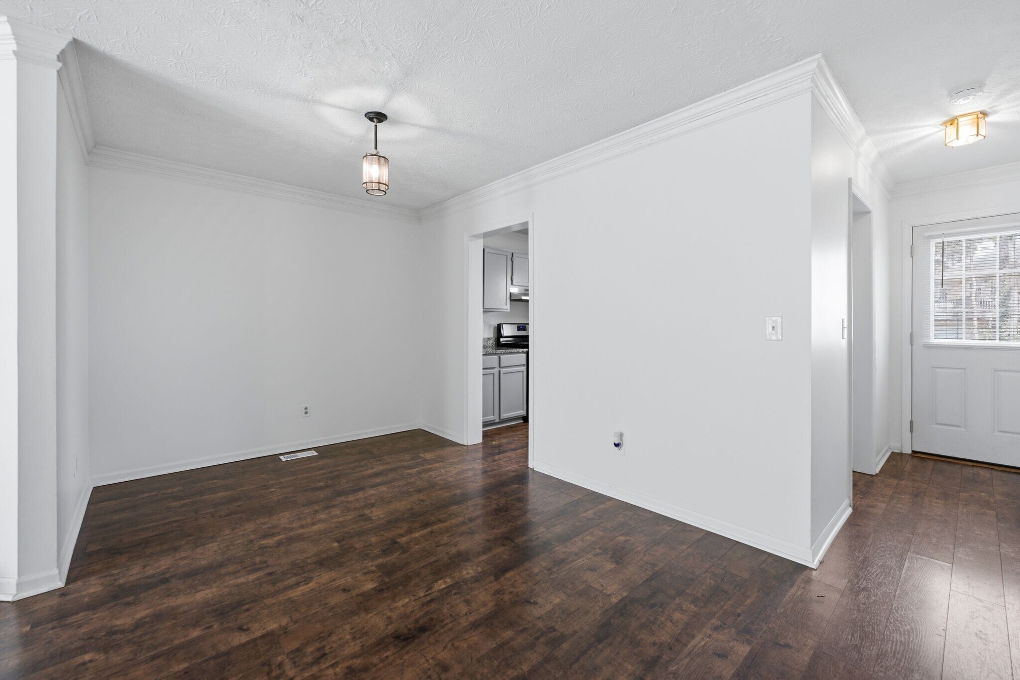 Building Photo - 1018 Kennesborough Rd NW