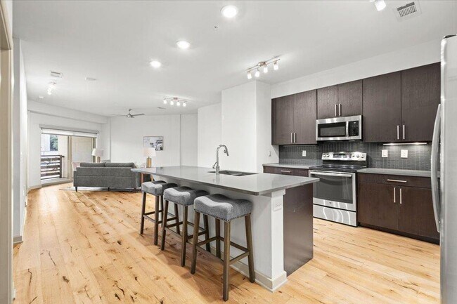 Building Photo - 3600 S Lamar Blvd