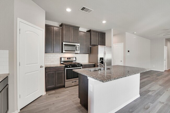 Building Photo - 17121 Upland Bent Ct