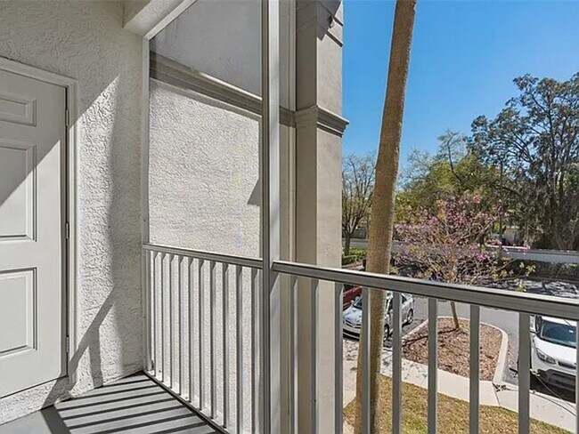 Building Photo - Stylish 2 Bed, 1 Bath Condo in Bella Terra...