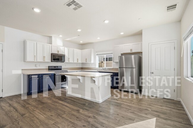 Building Photo - 22 Tulip Ridge Ct.