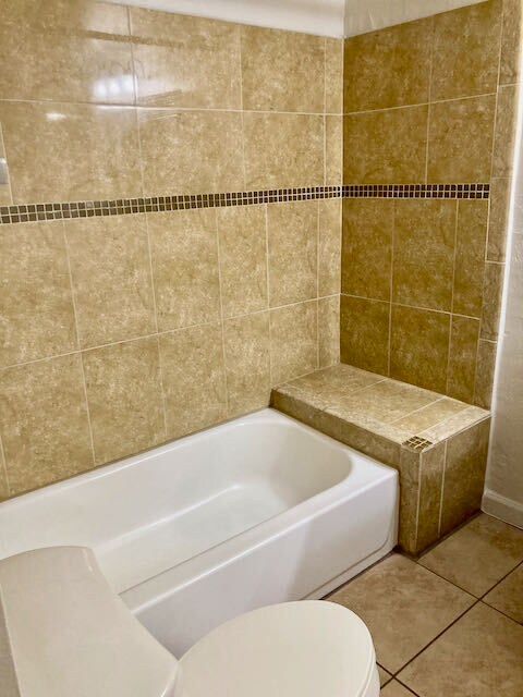 upstairs bath - 3416 N 44th St