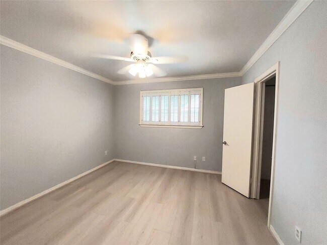 Building Photo - 7815 Small Leaf Cir