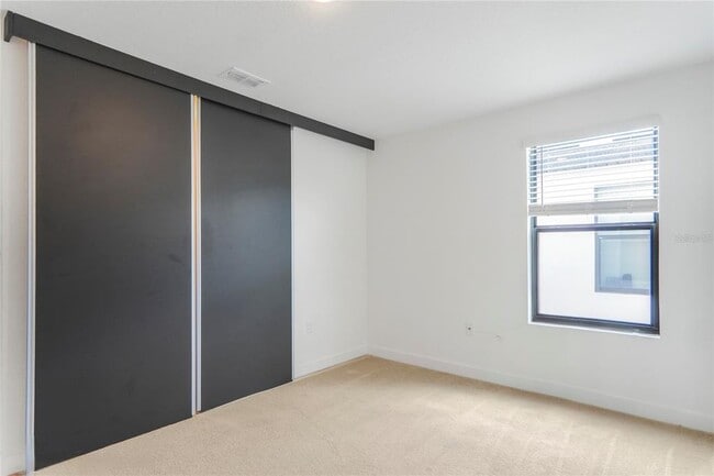 Building Photo - 3249 Energy Dr