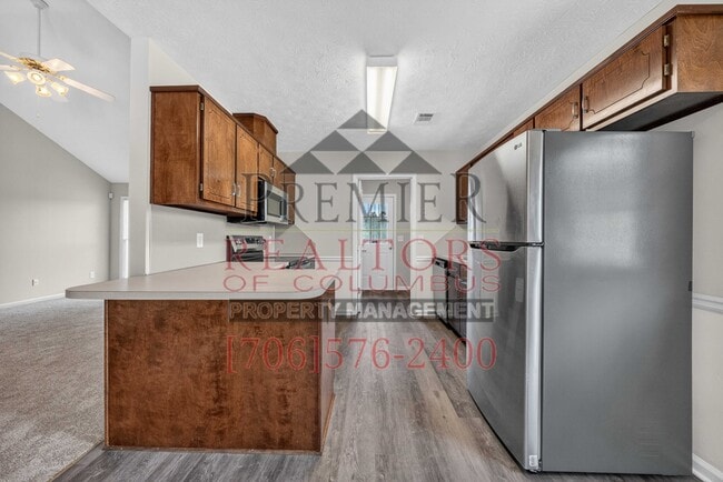 Building Photo - 6788 Mitchell Ridge Dr