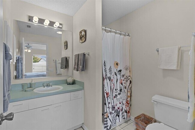 Building Photo - 1330 La Jolla Cir