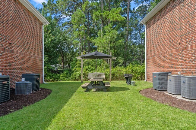 Building Photo - Stress-Free Beach Living with our pet frie...