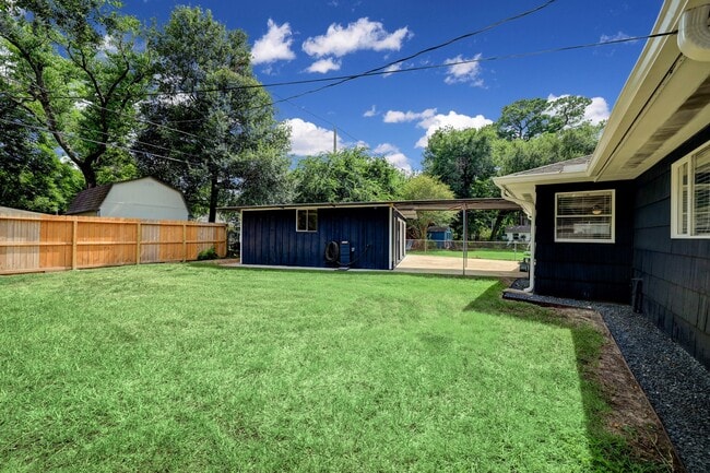Building Photo - 5013 Verdome Ln