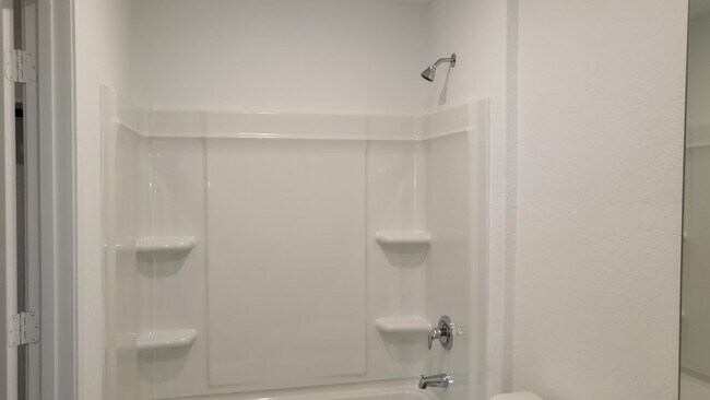 Building Photo - 9239 Navarro Vis