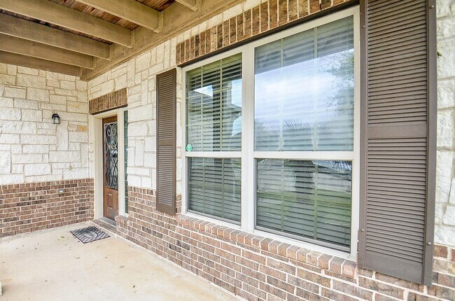 Building Photo - 3119 Balch Springs Ln