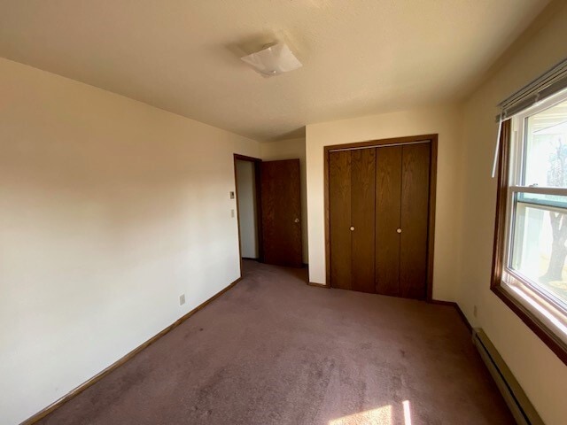 Building Photo - 3218 Oak Knoll Dr