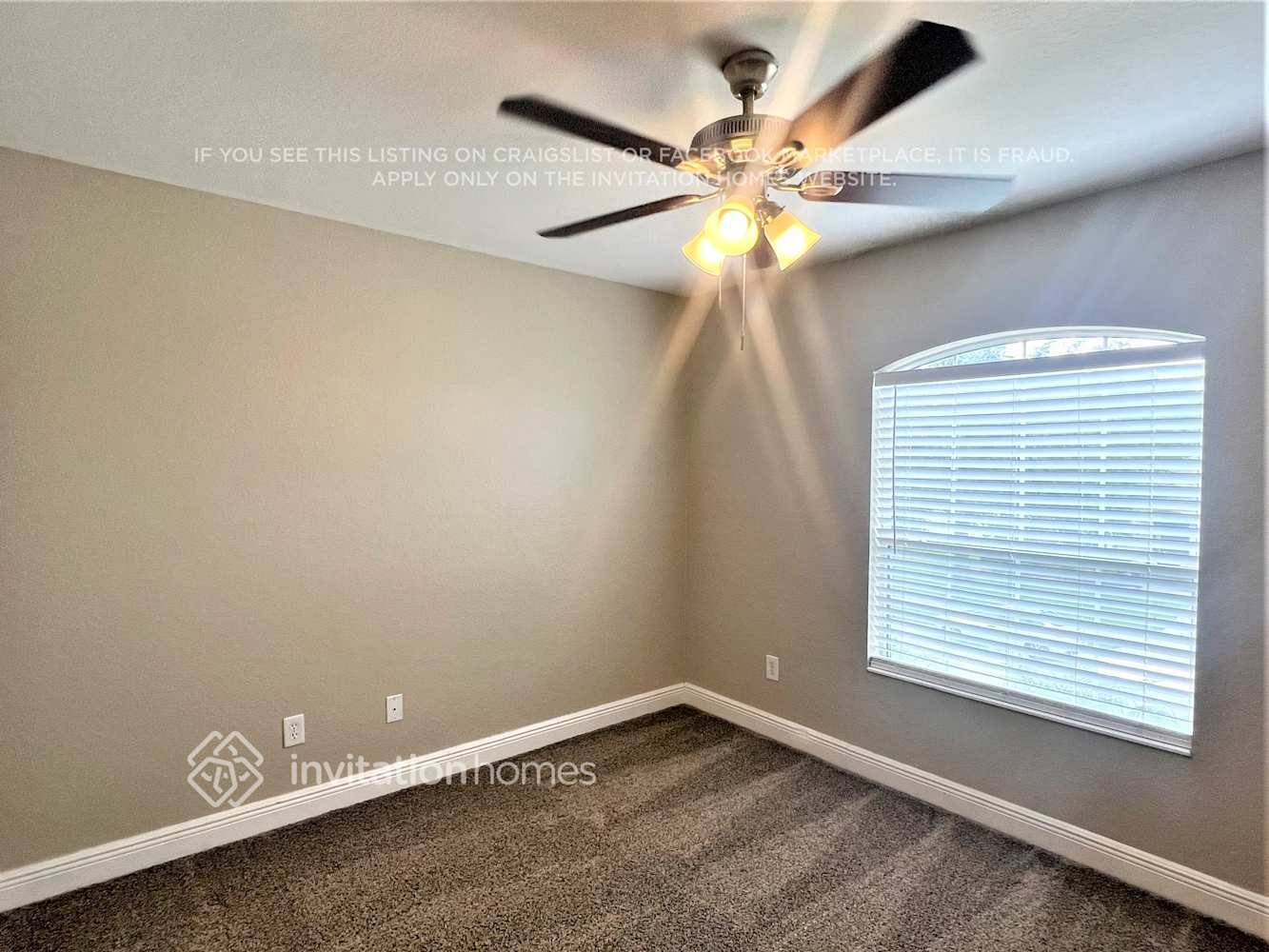 Building Photo - 481 Dagama Dr