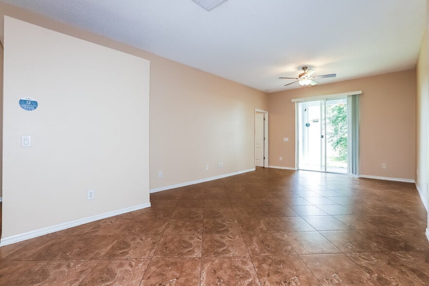Building Photo - 1235 Brooke View Dr