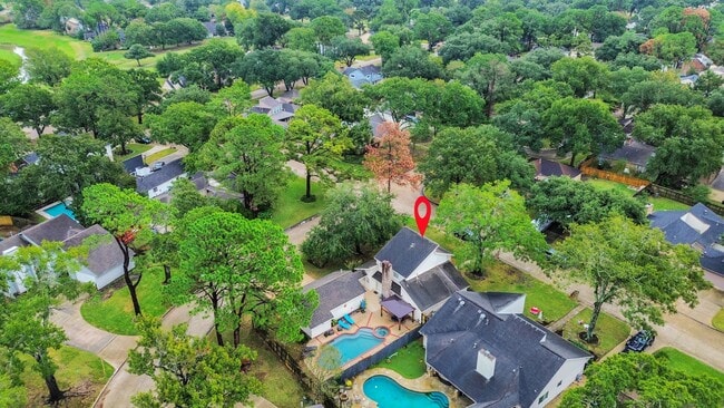 Building Photo - 15126 Trailside Dr