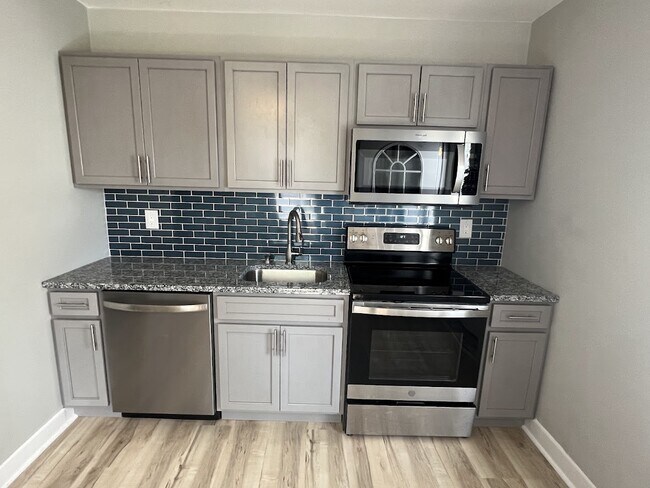 319 N Franklin St - 319 N Franklin St Fleetwood PA 19522 | Apartment Finder