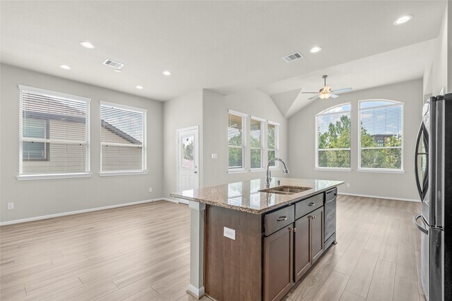 Building Photo - 16207 Northern Cardinal Ln