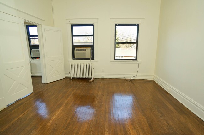 Living Room - Cloisters