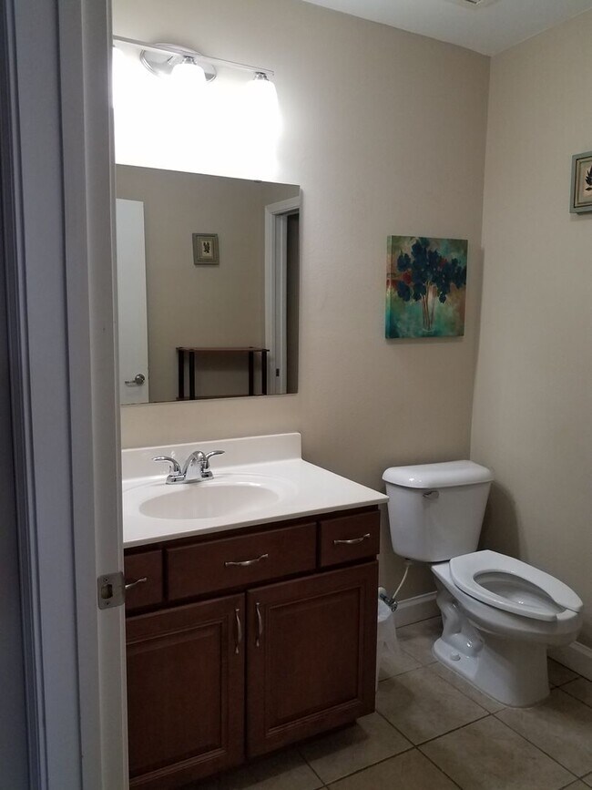 Building Photo - 2 bedroom 2 bath furnished - first floor unit