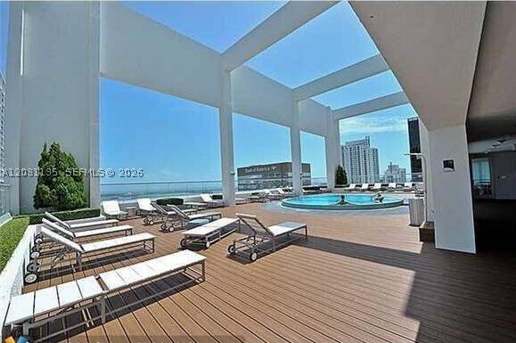 Building Photo - 500 Brickell Ave