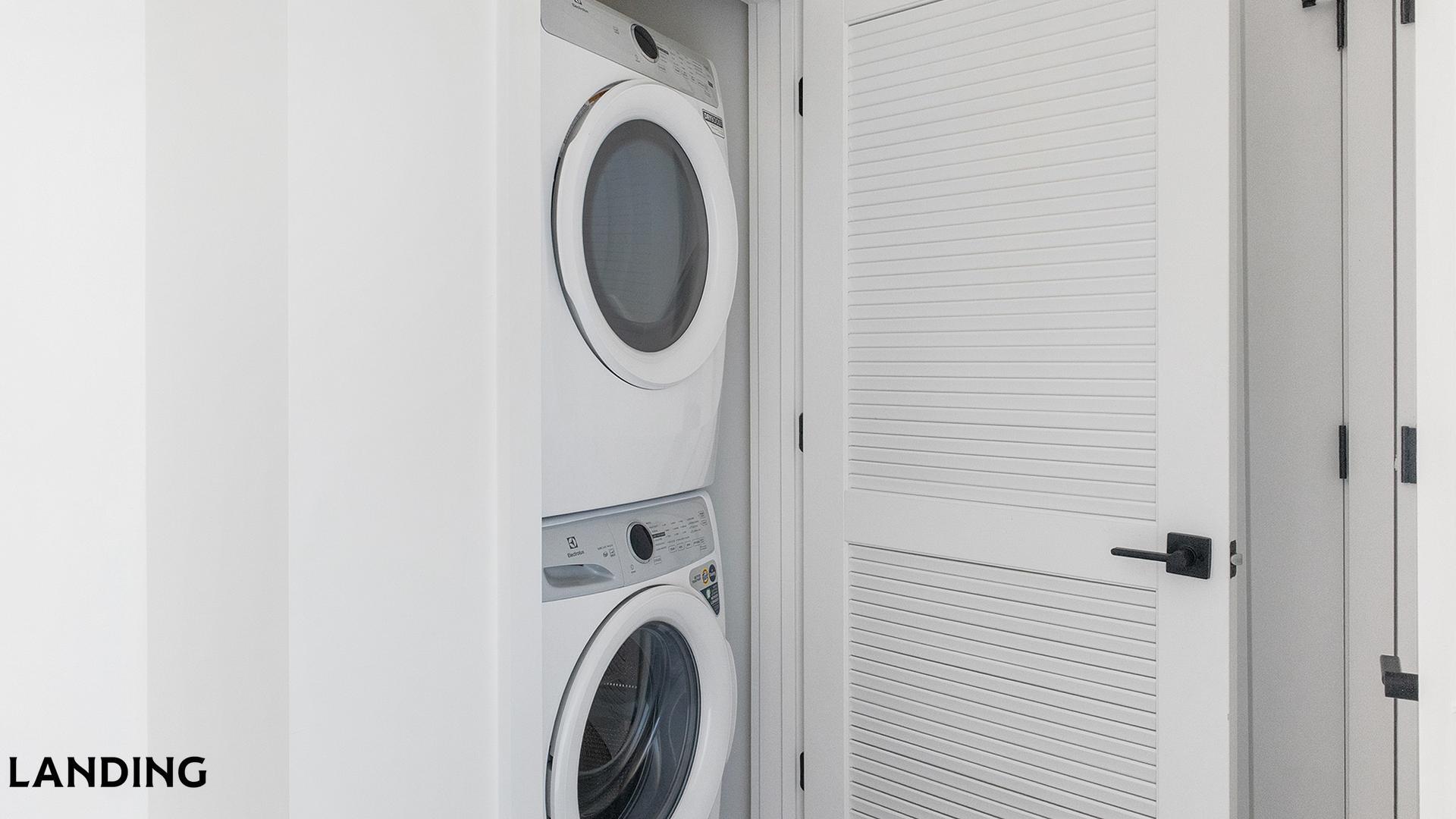 Building Photo - 1007 S Mint St