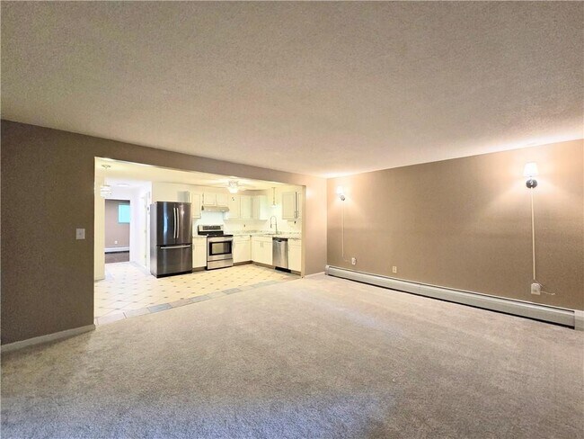 Building Photo - 567 Smithfield Rd