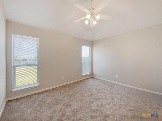 Building Photo - 8314 Sunset Trail