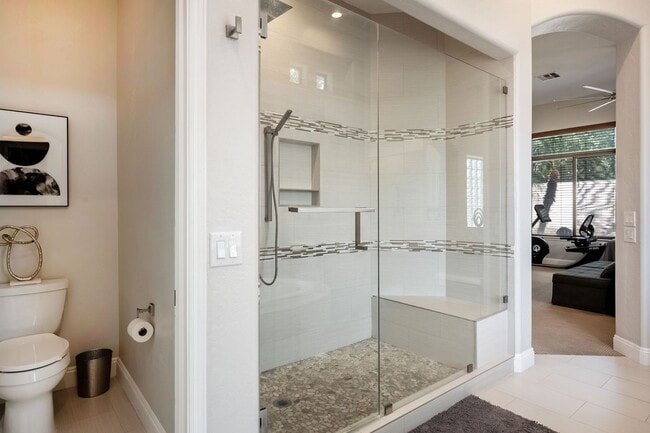 Building Photo - Stunning UPGRADED Furnished Home in Chandler!!!