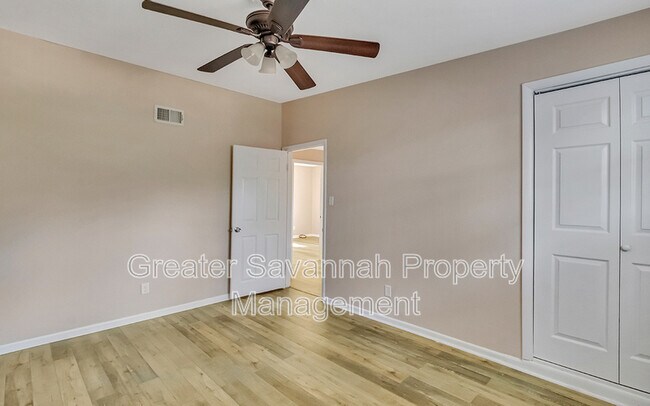 Building Photo - 36 Silverstone Cir