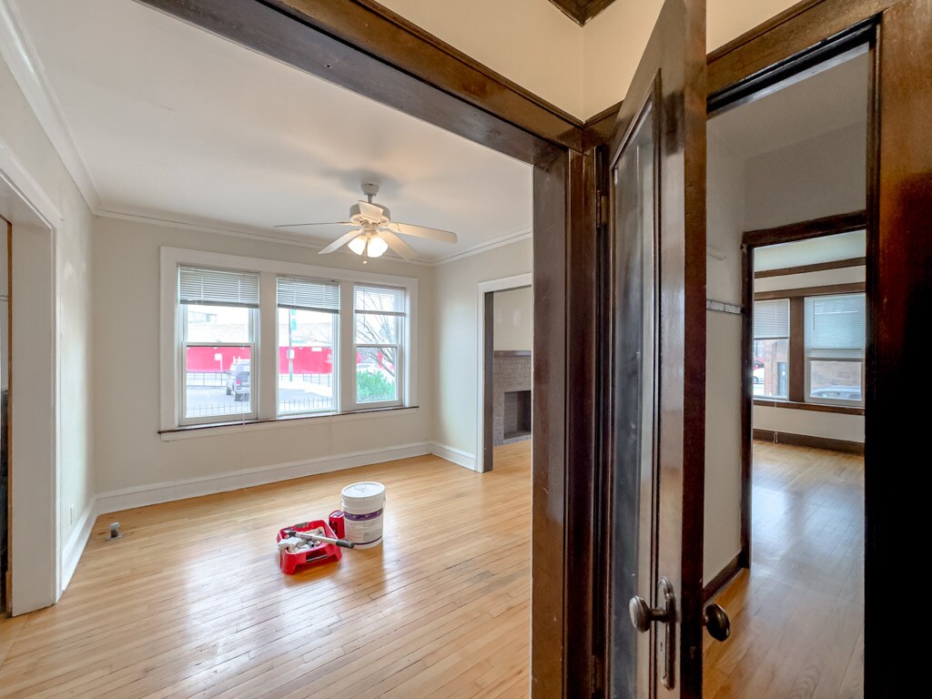 Building Photo - 4608 N Kildare Ave