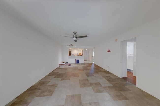 Building Photo - 2460 Northside Dr