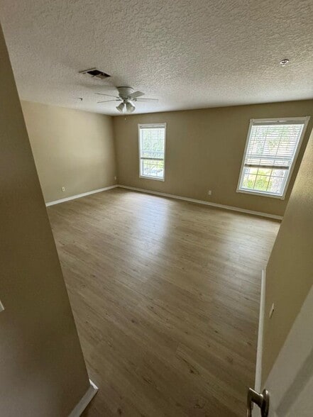 Building Photo - 13548 Tea Rose Way