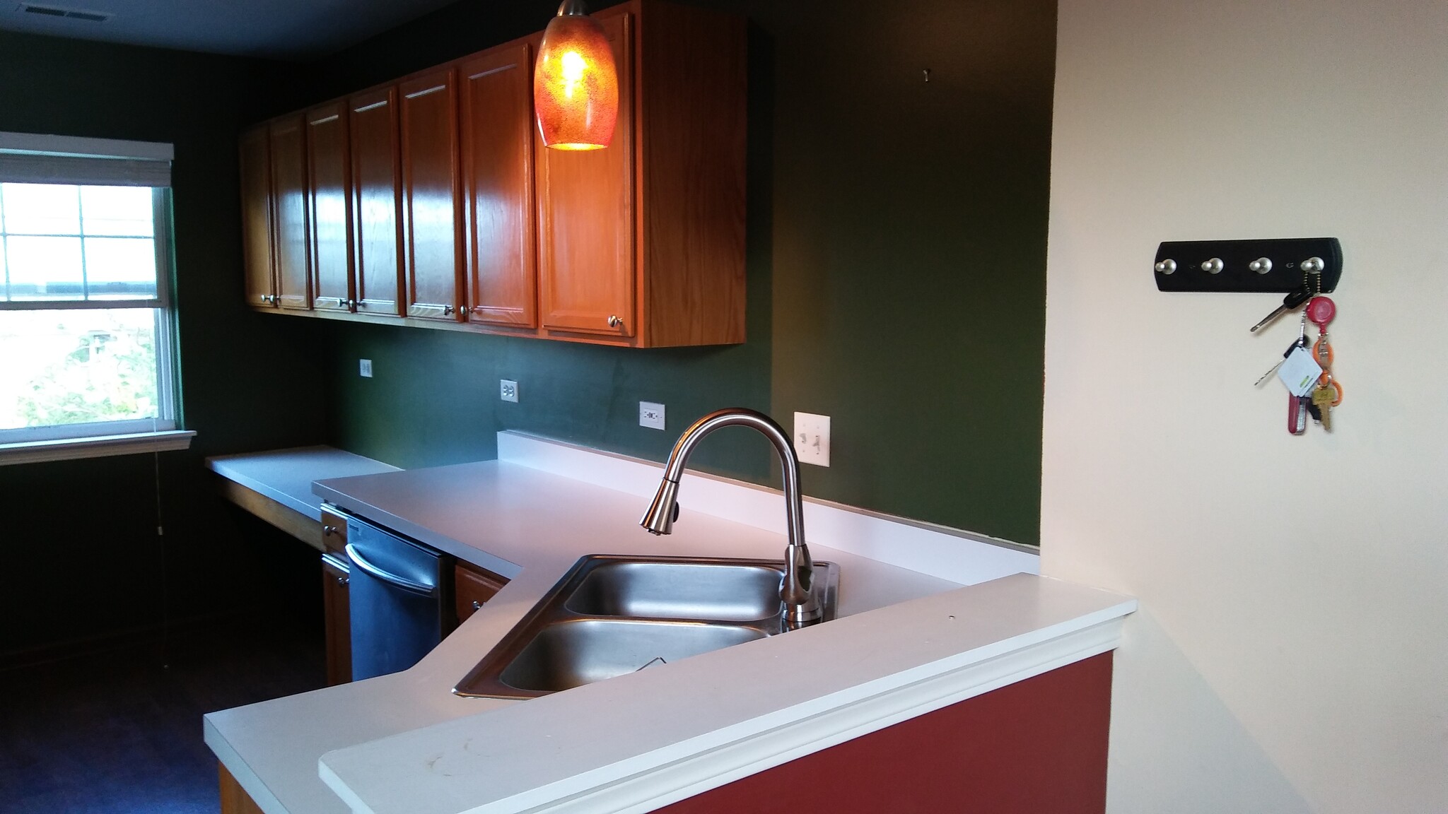 Kitchen 2 - 743 Sycamore Ct