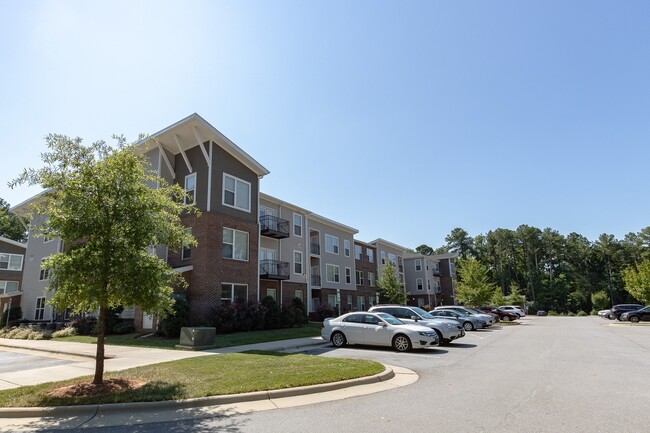 Raleigh-Off-Campus-Apartments-1820-At-Centennial-1 - 1820 at Centennial