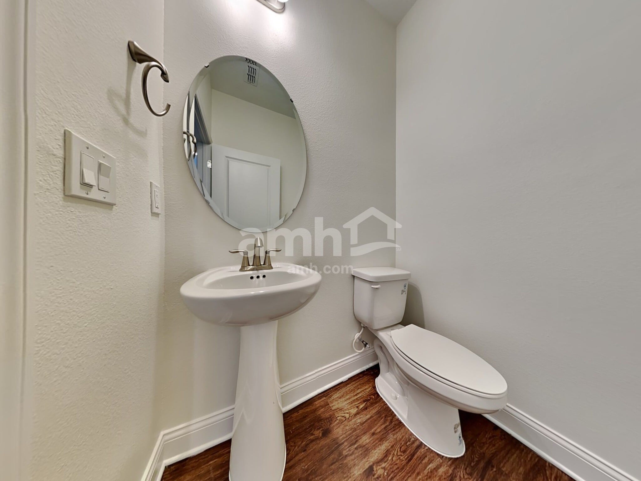 Building Photo - 1050 Summer Stone Loop