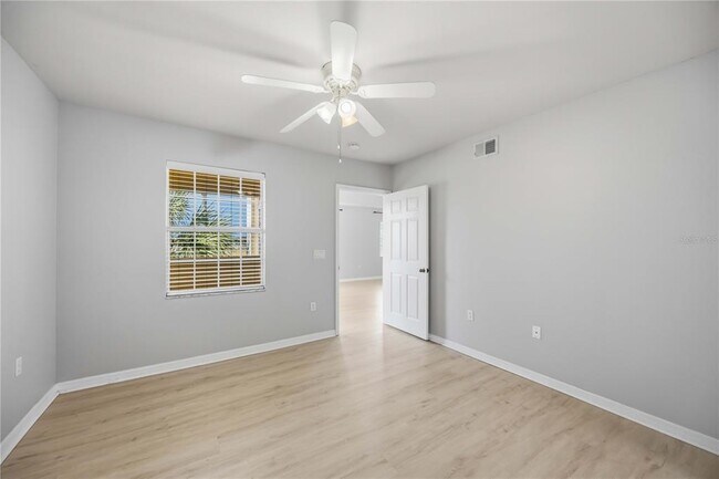 Building Photo - 1195 Villagio Cir