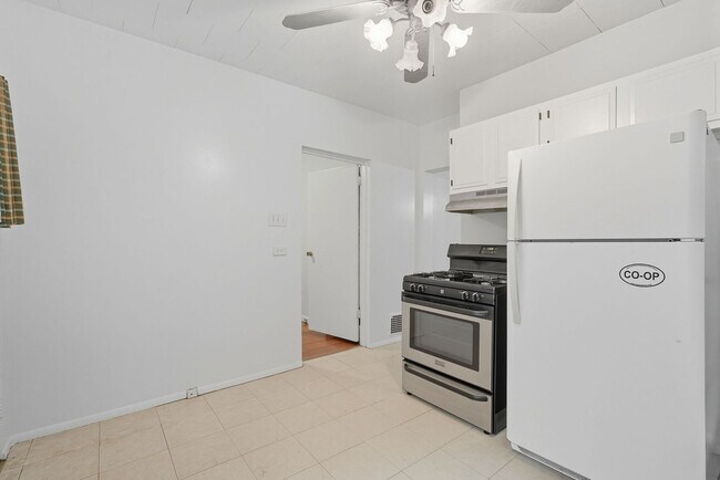 Building Photo - 6656-6656 Woodwell St