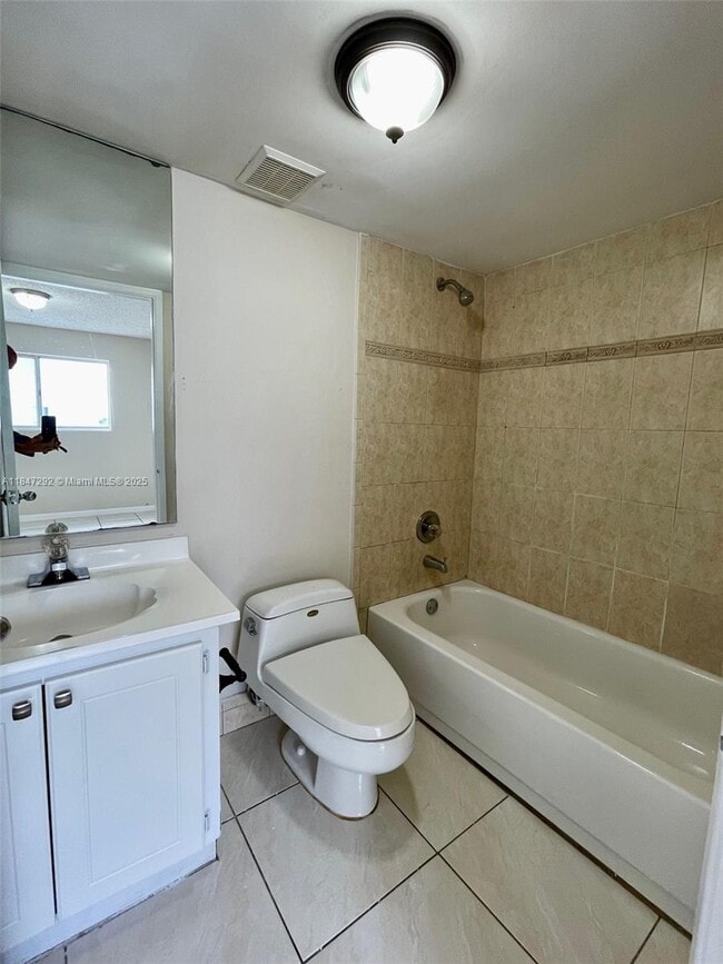 Building Photo - 6060 W 21st Ct