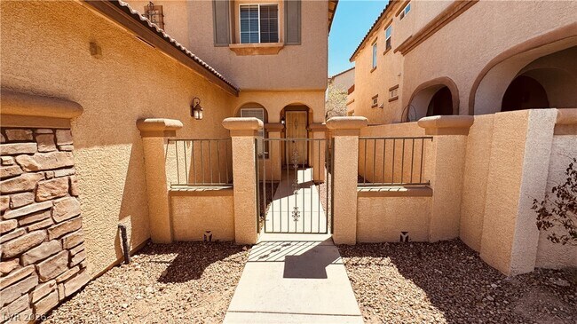 Building Photo - 7965 Limestone Arch Ave