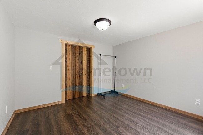 Building Photo - 801 E Harrison Ave