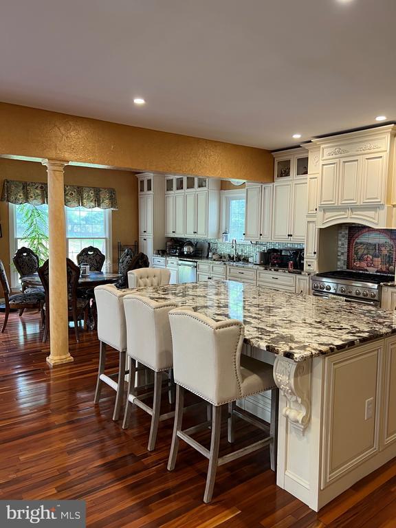 Building Photo - 3911 Arbor Crest Way