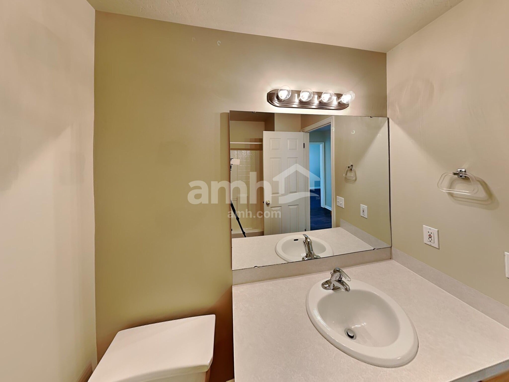 Building Photo - 2663 S 3900 W