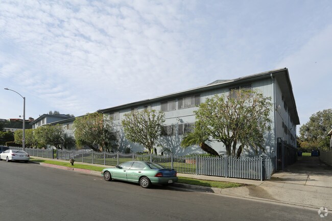 Building Photo - 4055 Stevely Ave